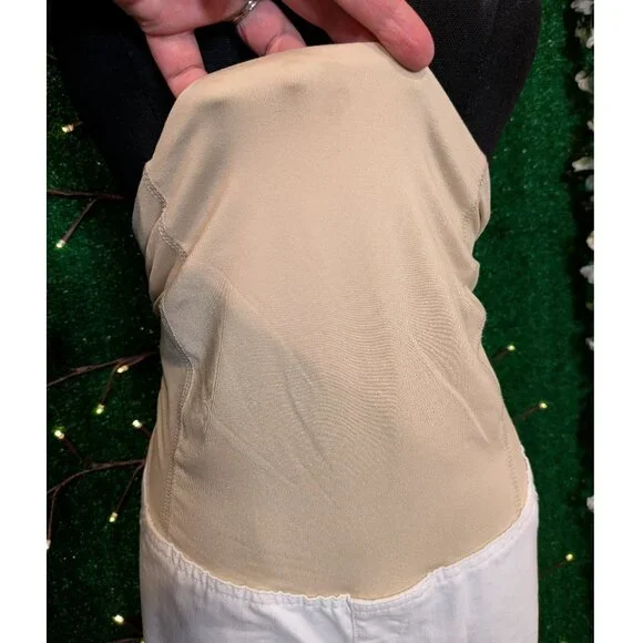 Isabel Maternity White Crossover Panel Skinny Maternity Jeans, Size 6, EUC! - Picture 2 of 5